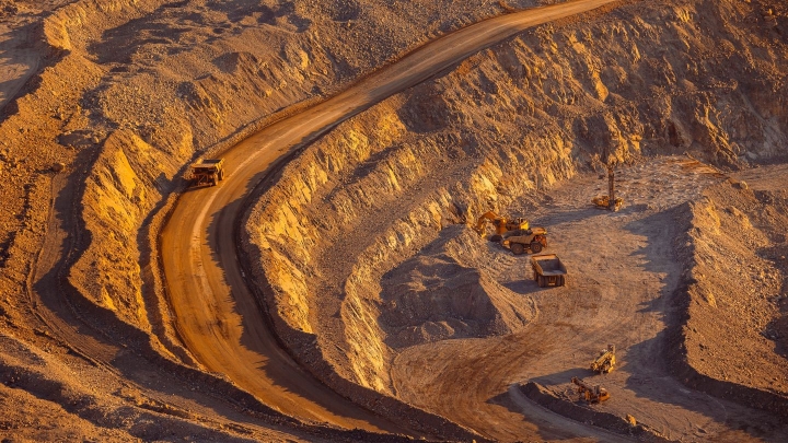 Эквадор аннулировал лицензию DPM Metals на золотодобычу из-за экологических рисков